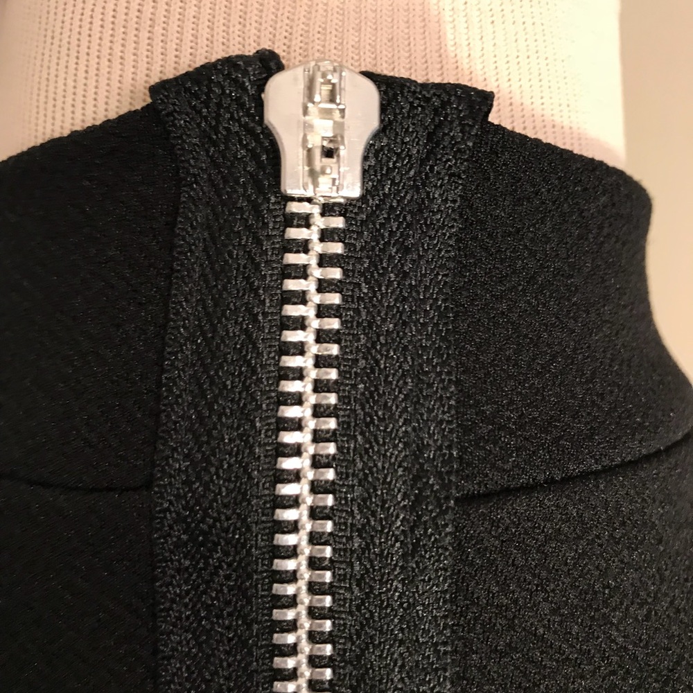 Sold - Picture 3 of 3